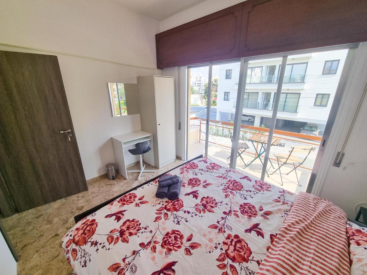 Luxury City Rooms ลาร์นาคา ภายนอก รูปภาพ